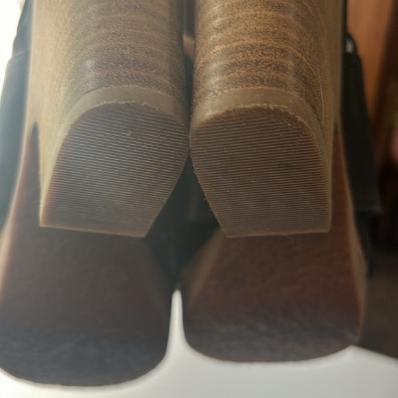 LUCKY BRAND OPEN TOE HEEL - Picture 8 of 10